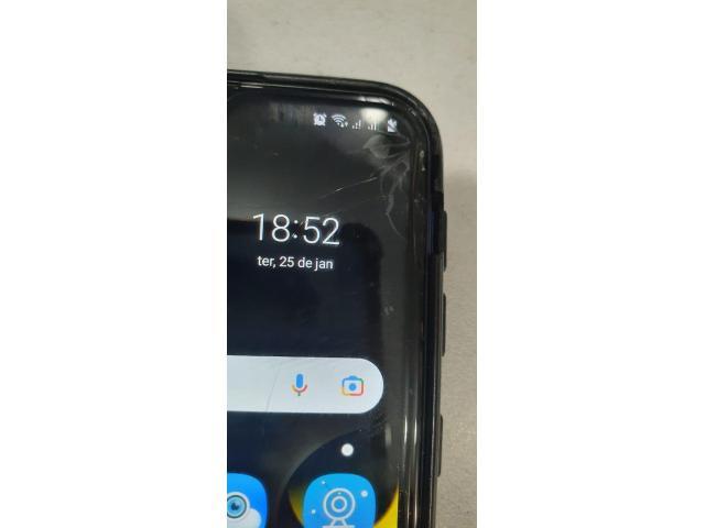 Samsung Galaxy M20 64GB com tela trincada